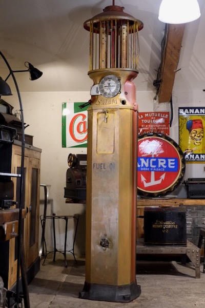 pompe a essence epoque 1930 Satam en fonte